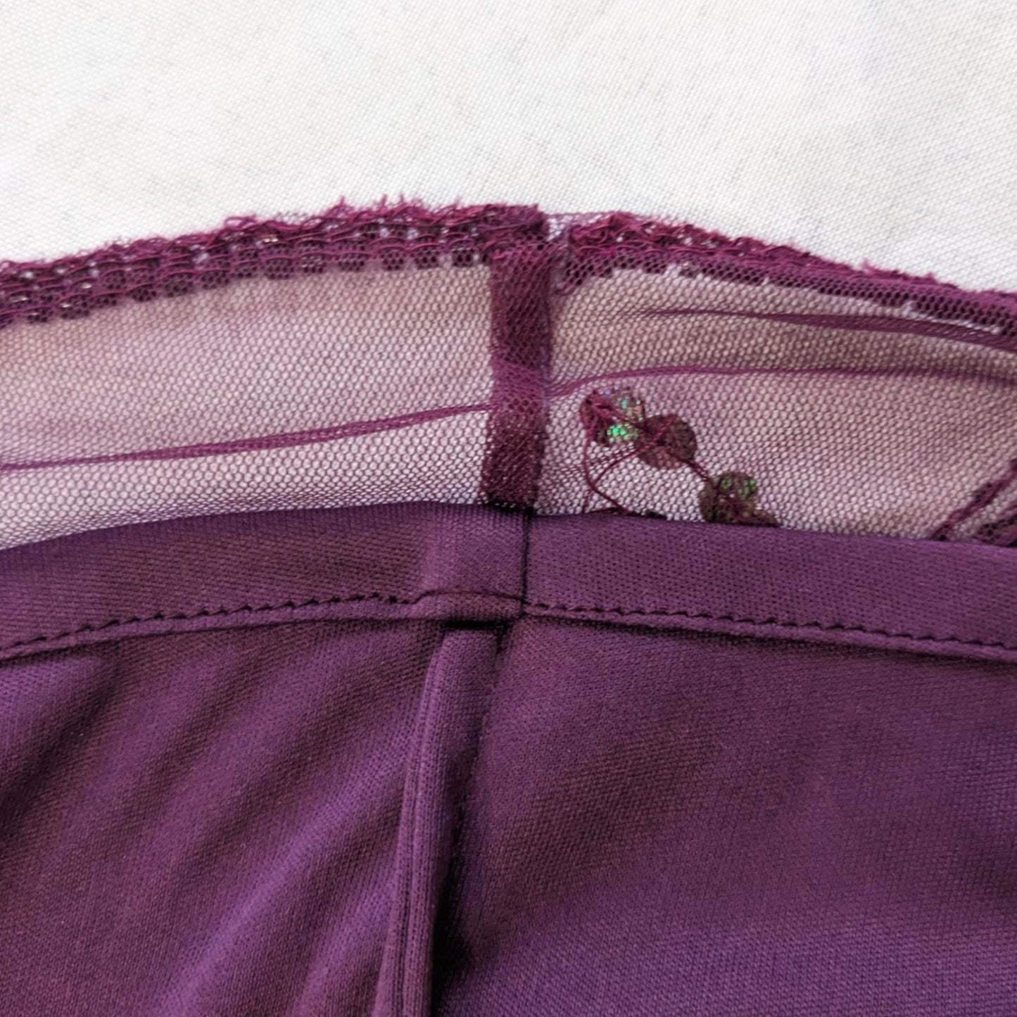 Vintage Y2K ANGIE Geometric Embellished Plum Sheath Scallop Hem Mini Dress Sz L