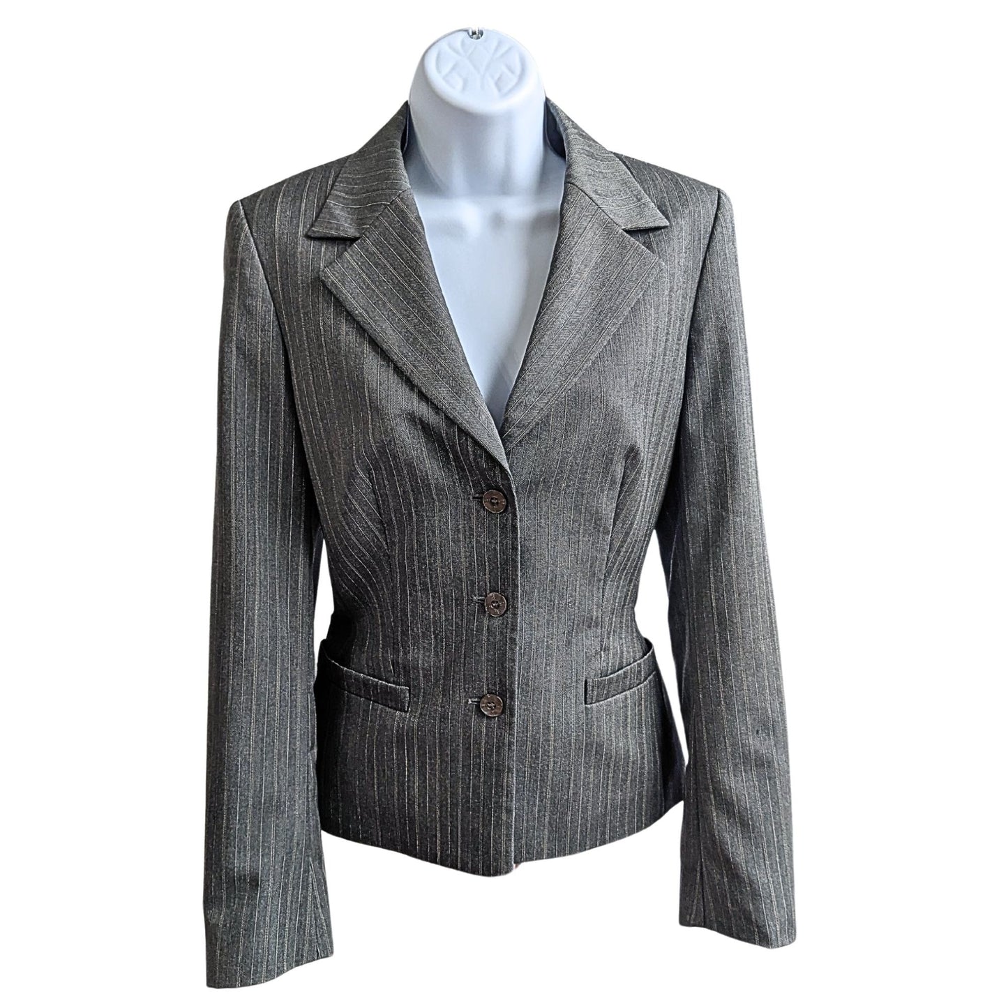 Vintage Y2K ESCADA Near-Mint 2-Pc Gray Pinstripe Slim Suit - 34 Jacket 36 Pants