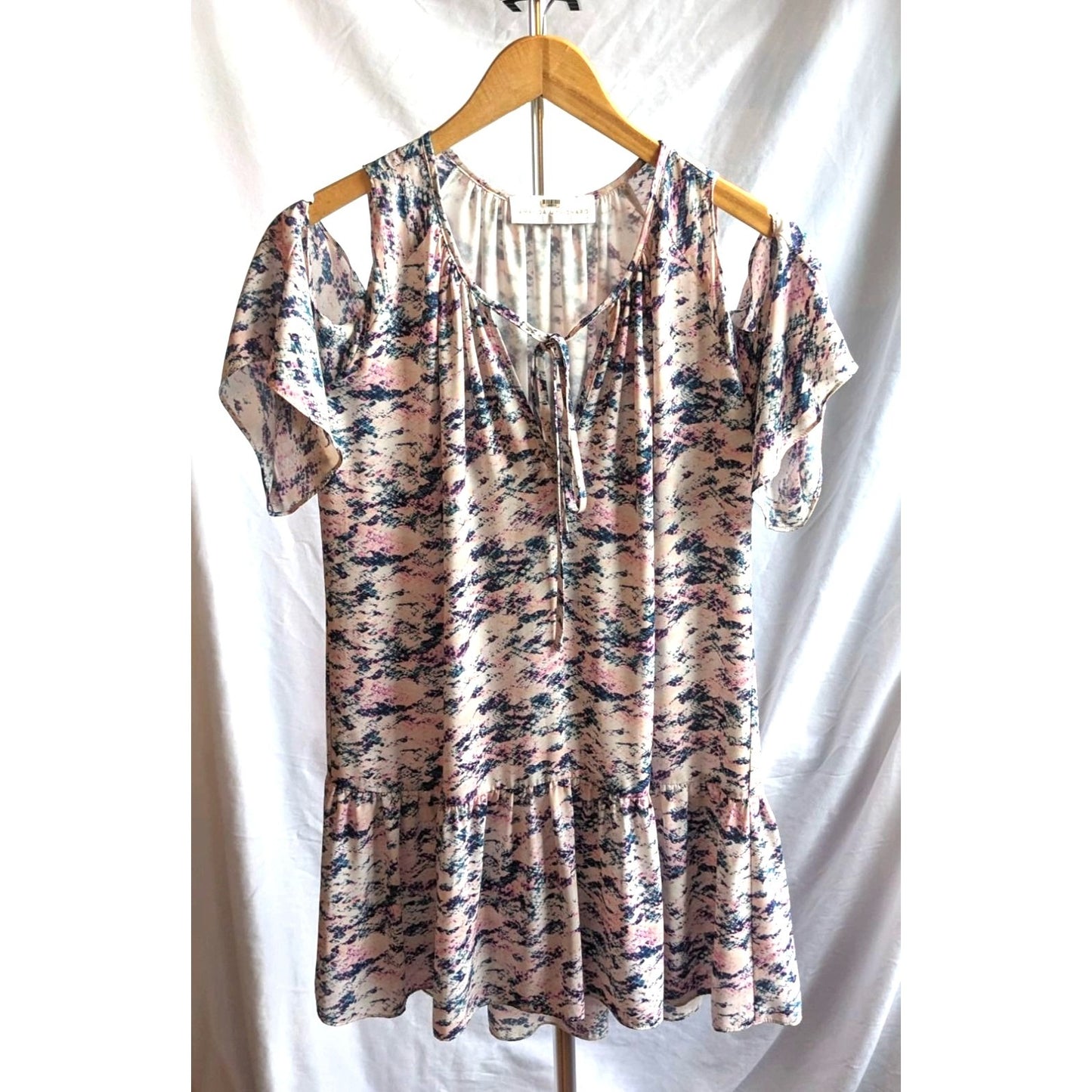 NWOT AMANDA UPRICHARD Ora Cold-Shoulder Pink Snakeskin Dress Dropwaist Size SP