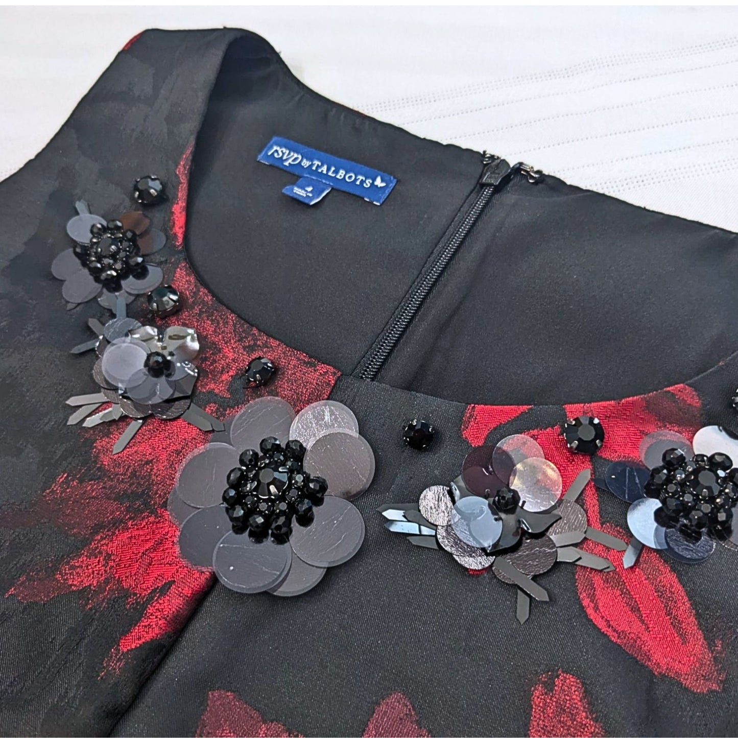 NWT RSVP BY TALBOTS Scarlet Red & Black Floral Jacquard Masquerade Gown Size 4