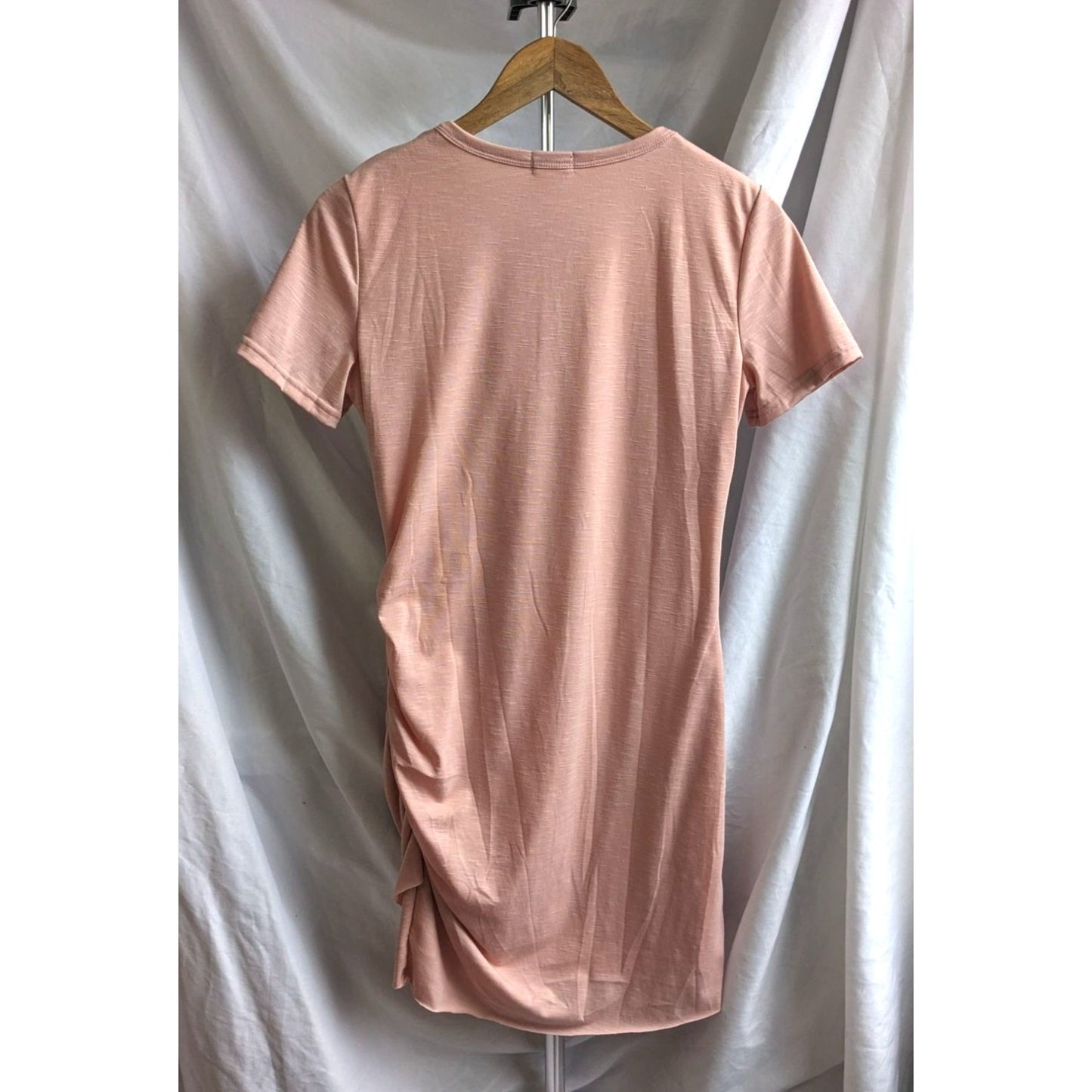 NWT QEARAL Spring Peach Bodycon T-Shirt Mini Dress Ruched Side Tulip Hem Size M
