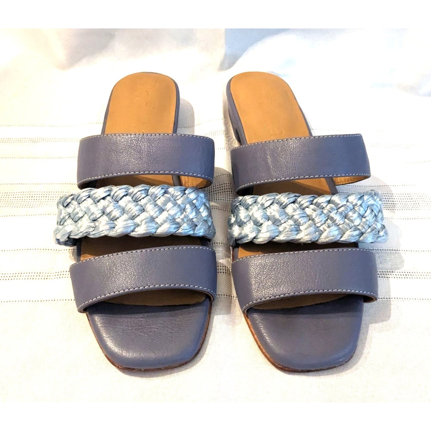 BEKLINA Hydrangea Blue Braided Sandal Flats Size 8.5