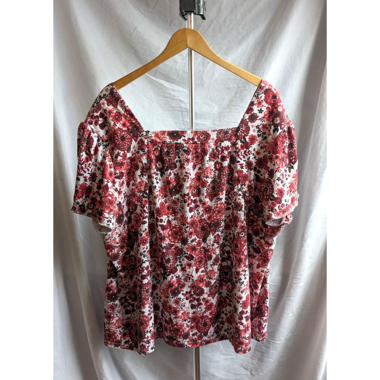 Vintage 90s ESSENTIALS Red Floral Peasant Top Lace Cap Sleeves Sq.Neck Size 4X