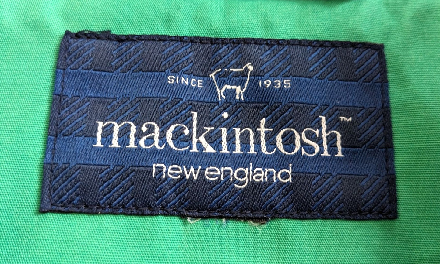 NWOT Vintage 90s Mackintosh New England Cream Green Raincoat Waterproof Size M/L