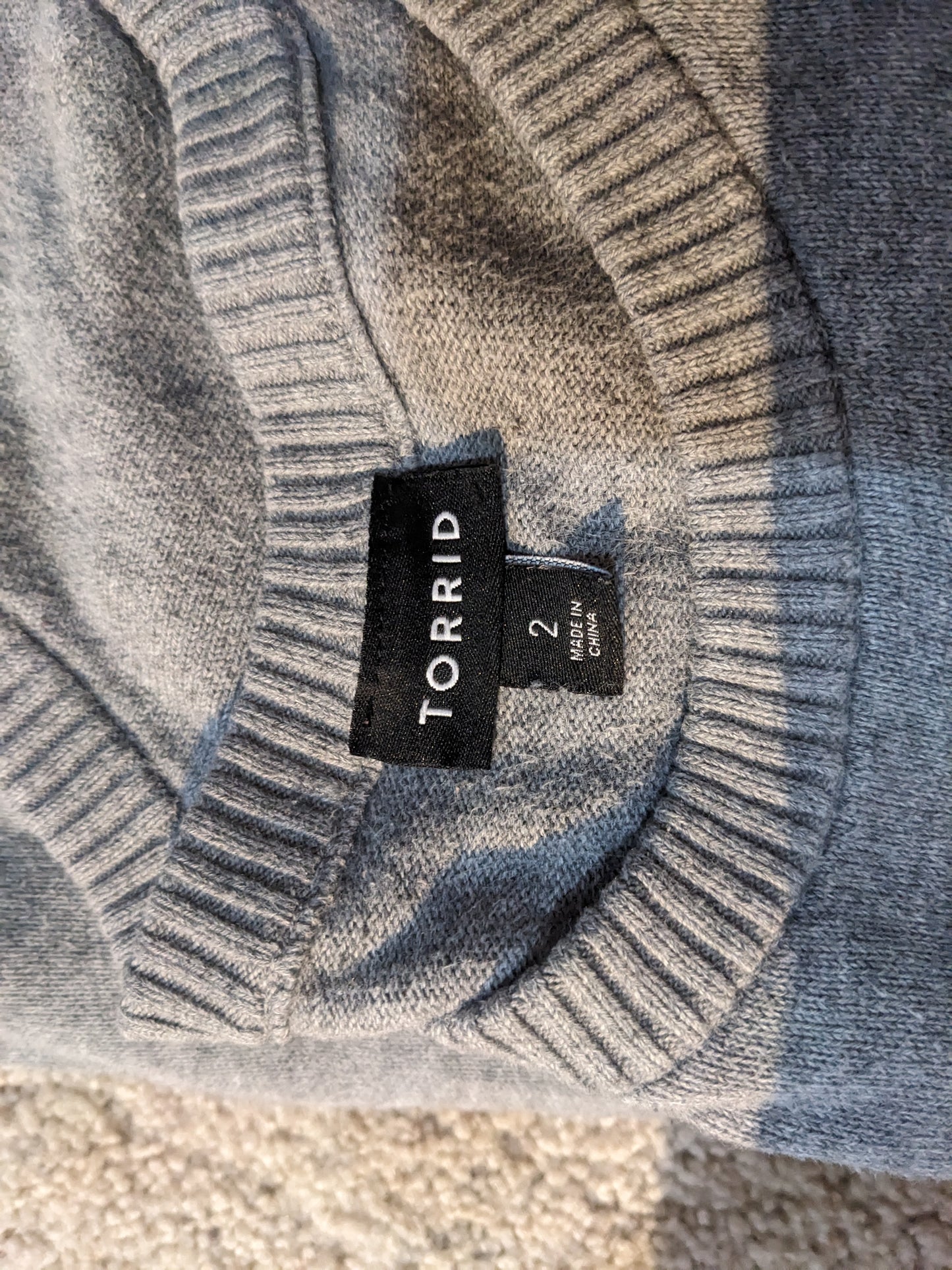 TORRID 100% Cotton Grey & Orange Fox Raglan Sweatshirt Long Sleeve Size 2