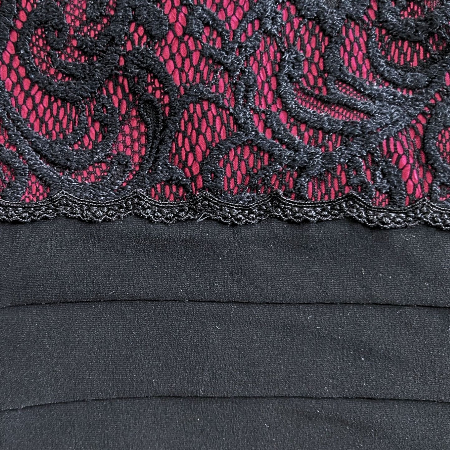 JONES NEW YORK Whimsygoth Black Pink Pleated Lace Masquerade Sheath Dress Sz 10