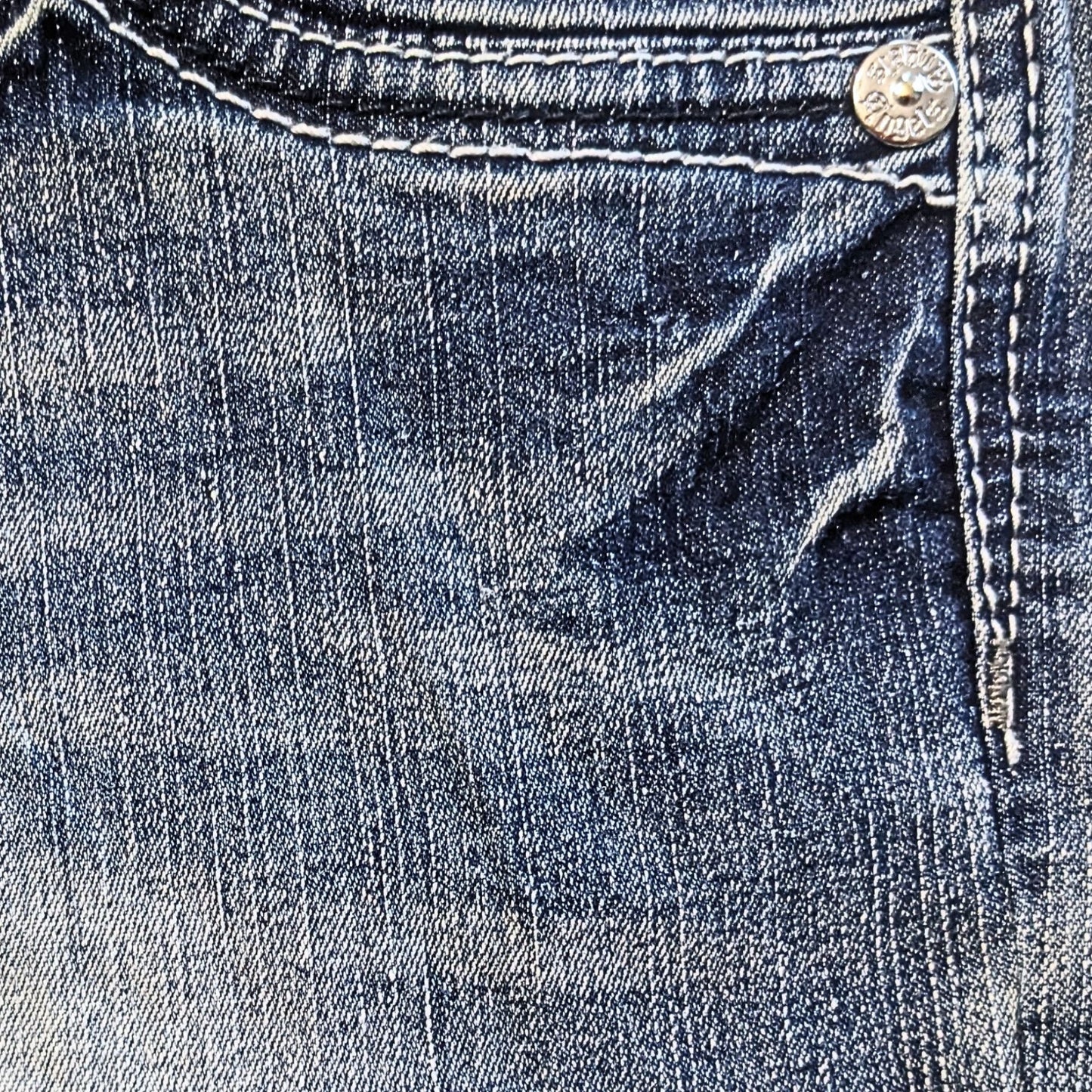 Vintage Y2K ANGELS JEANS McBling Ultra Low Rise Crop Cuff Icy Wash Jeans Size 7