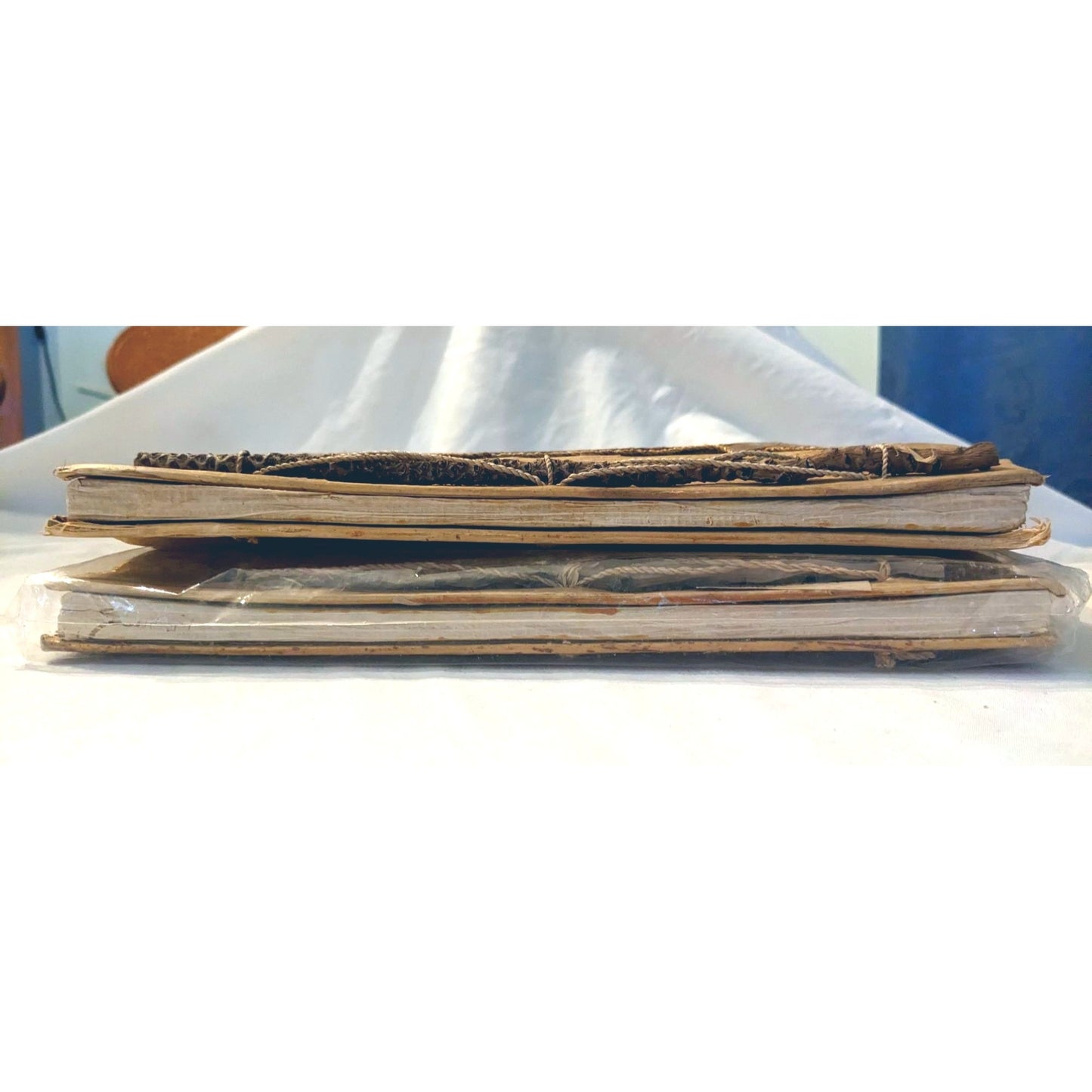 Set of 2 NWT HANDMADE Natural Photo Album - Leaf and Wood 11x10 - Bahamas