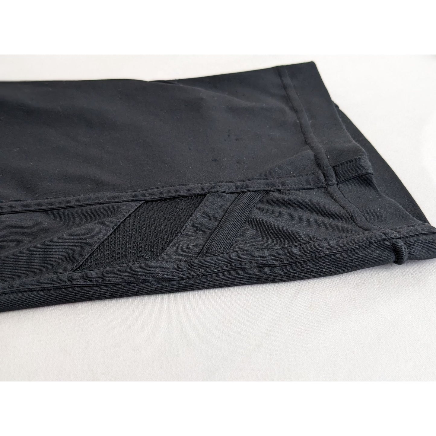 FILA Sport Activewear Capri Bike Shorts Black Size M