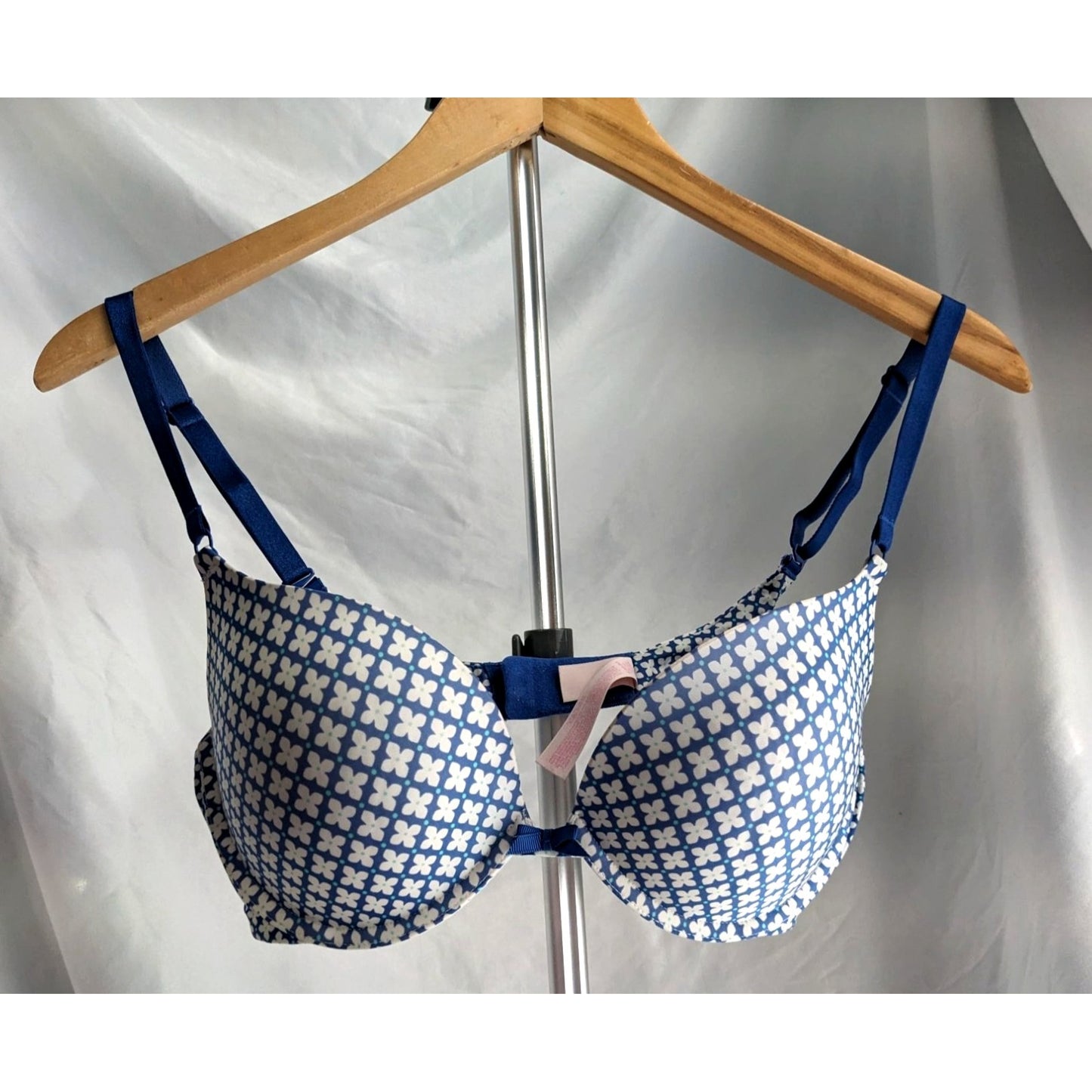 VICTORIA'S SECRET Blue & White Floral Print Push-Up Plunge Bra Size 34D