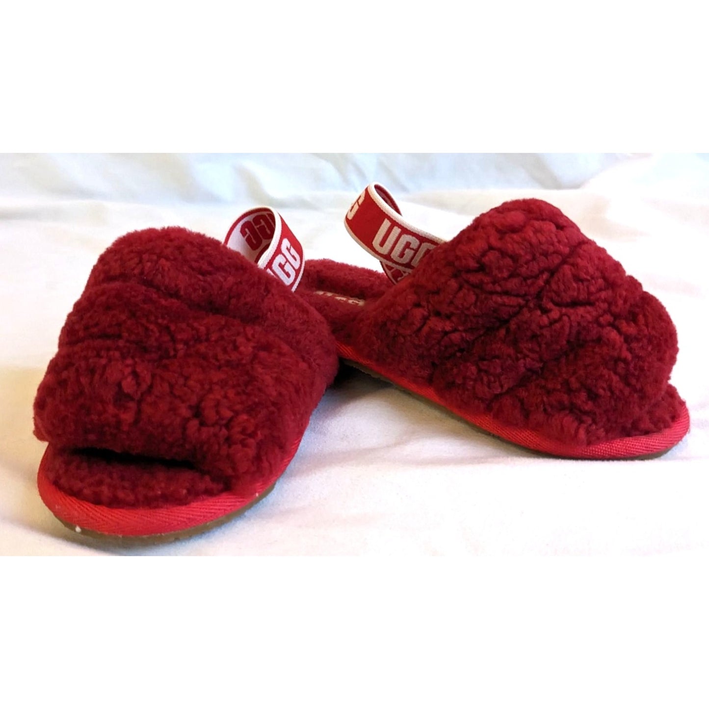 NWOT UGG Kids Fluff Yeah Sling-back Slides Ribbon Red Genuine Shearling Size 9