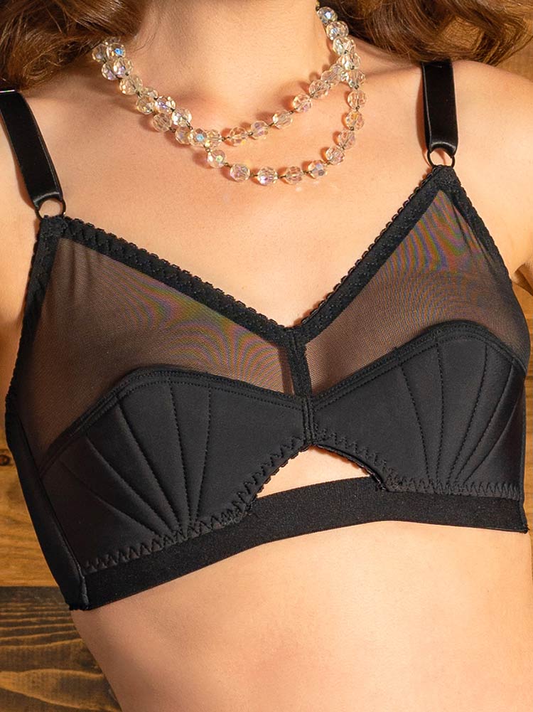 WHAT KATIE DID Liz Retro Bra Black Scallop Cup Mesh Side Wire Bra UK Size 32C