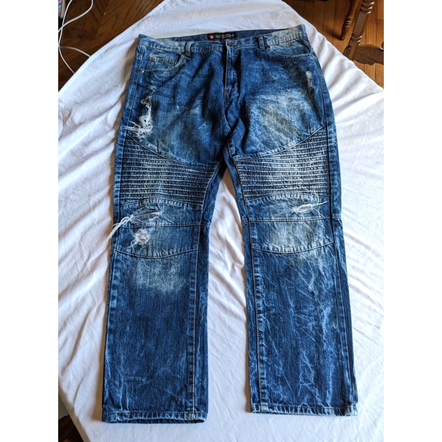 Vintage Y2K SOUTH POLE Men's Distressed Blue Jeans w/ Cool Streetwear Stiching 38x30