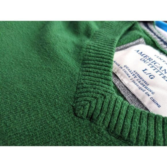 AMERICAN EAGLE Forest Green V-Neck Sweater 100% Cotton Vintage Fit Size L